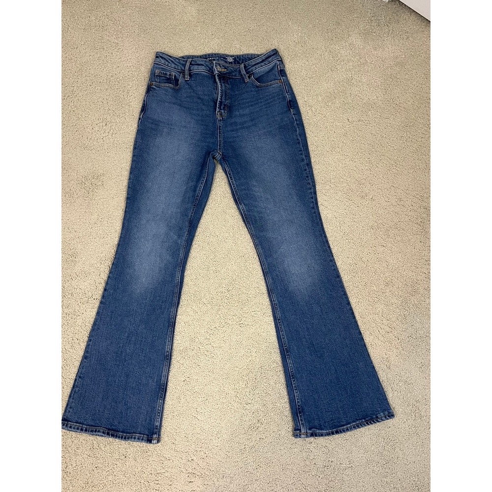 Old Navy Extra High-Rise Flare Jeans Blue Medium Wash Secret-Smooth Pockets 6